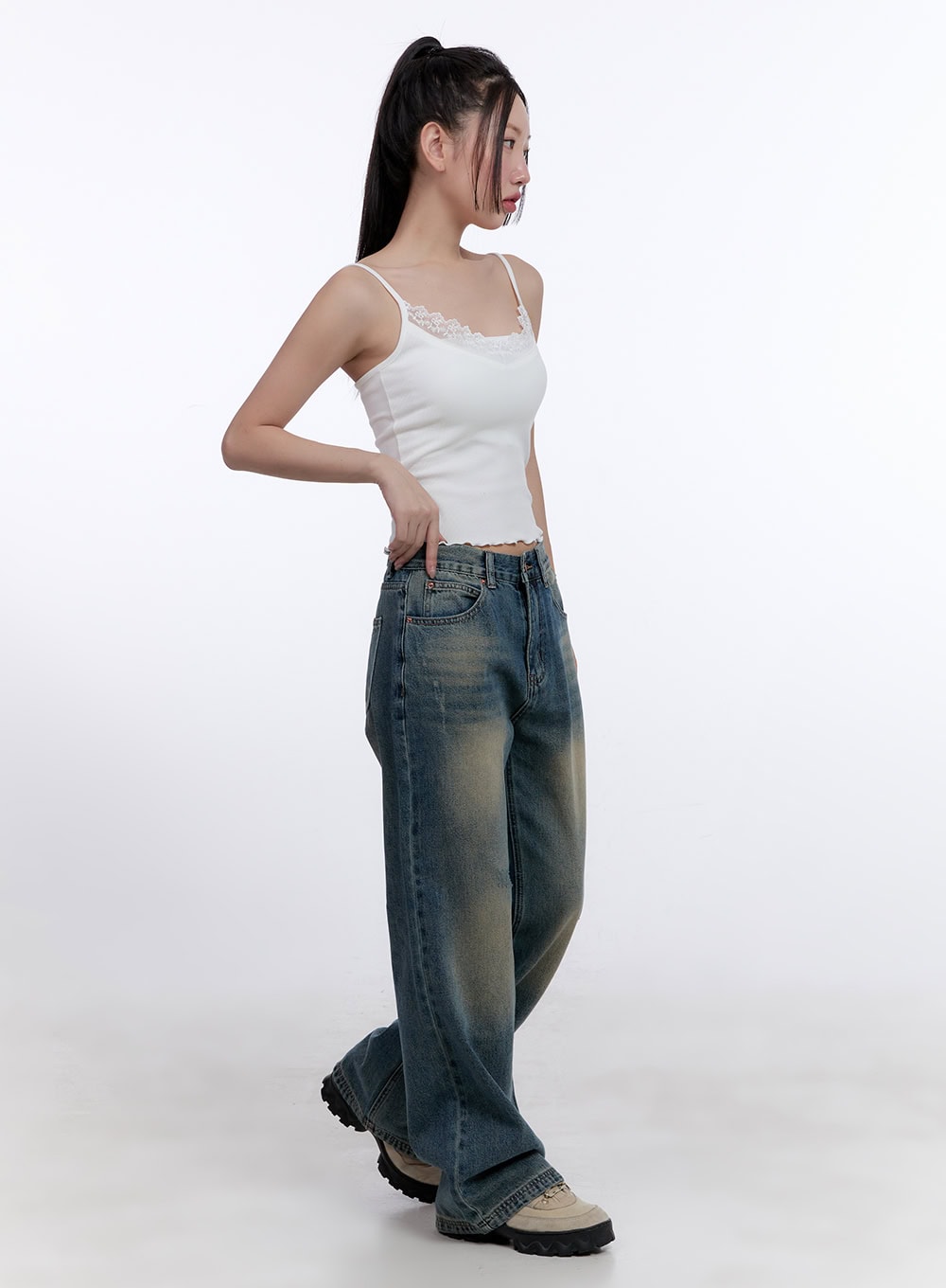 Lace-Trim Crop Tank Top CJ509