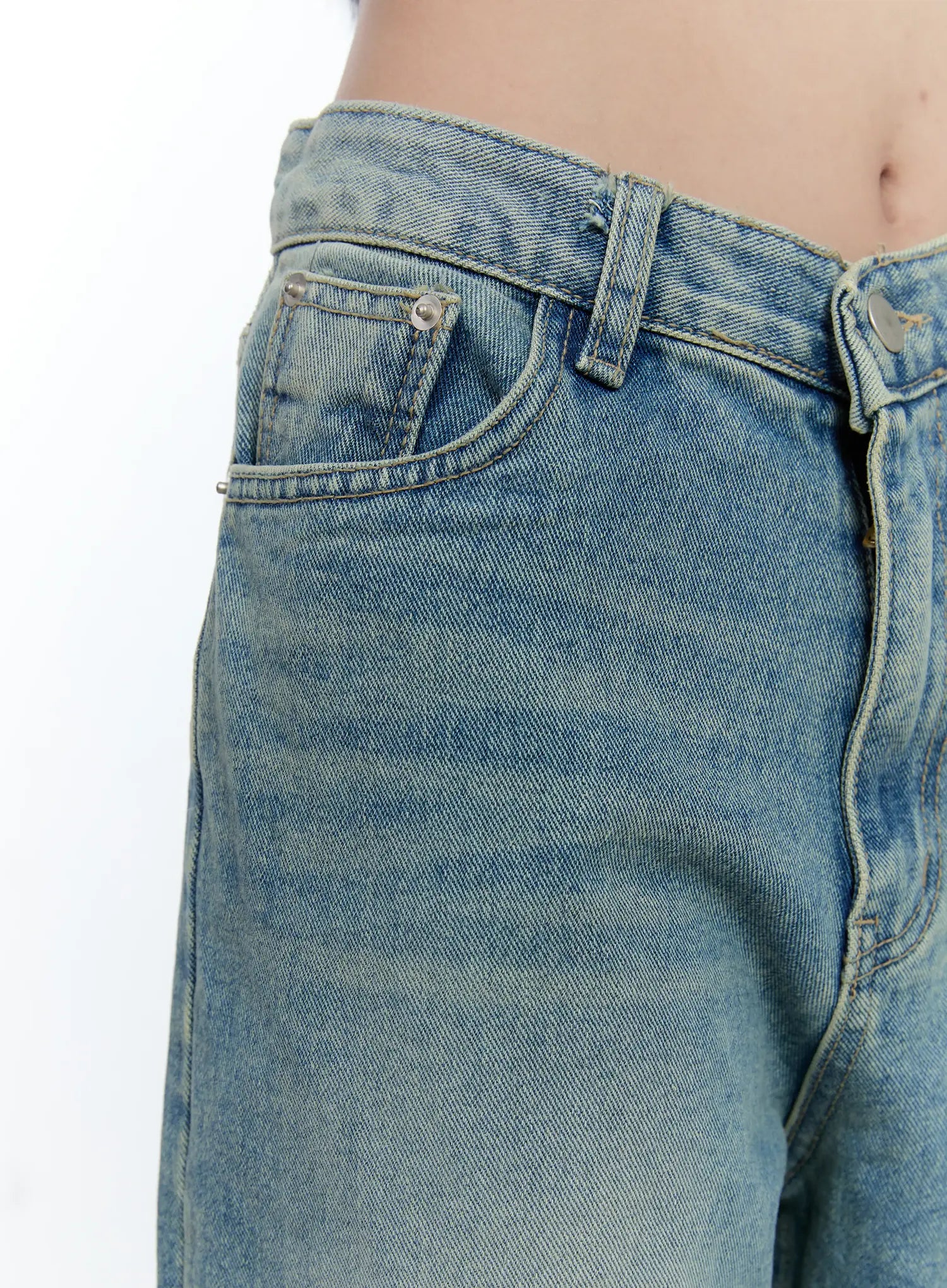 Haeun Wide-Leg Denim Jeans CG501