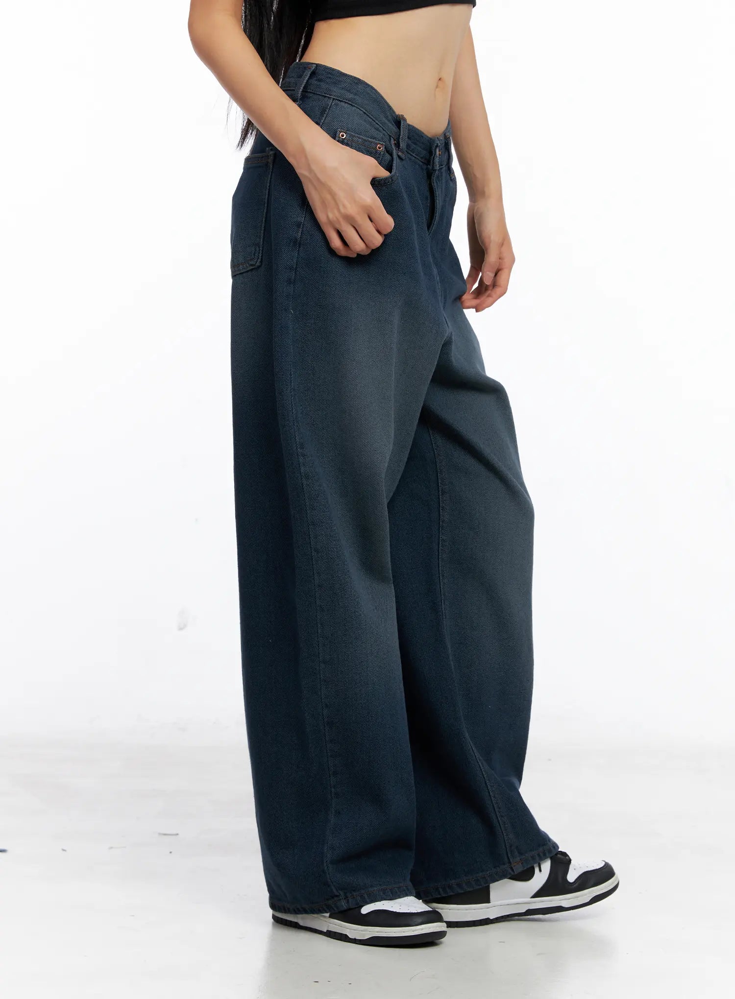 Paloma Classic Low-Rise Baggy Jeans CS511