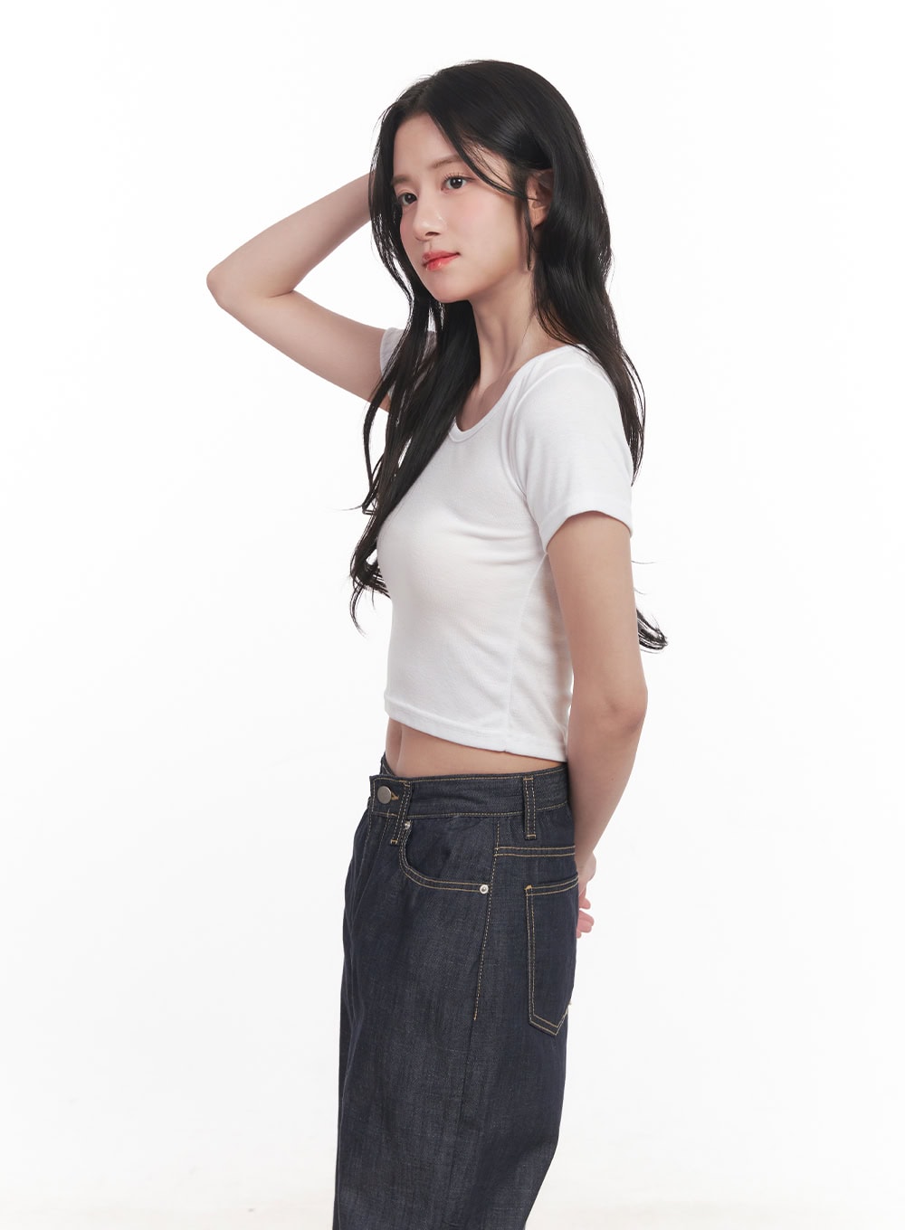 Basic Slim-Fit Crop Top CA510