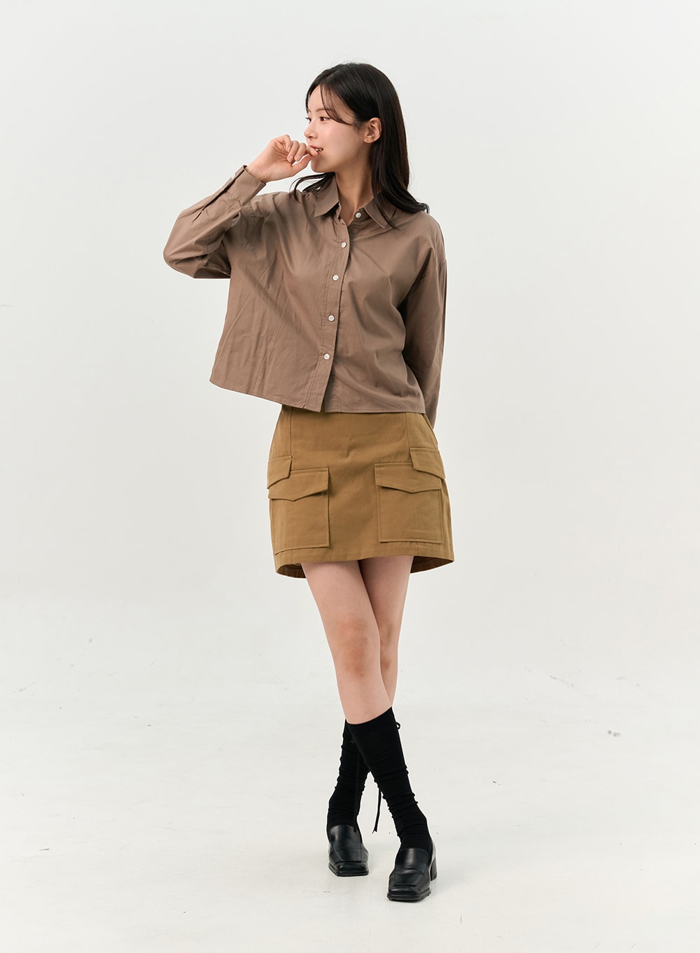 Crop Buttoned Blouse OO325