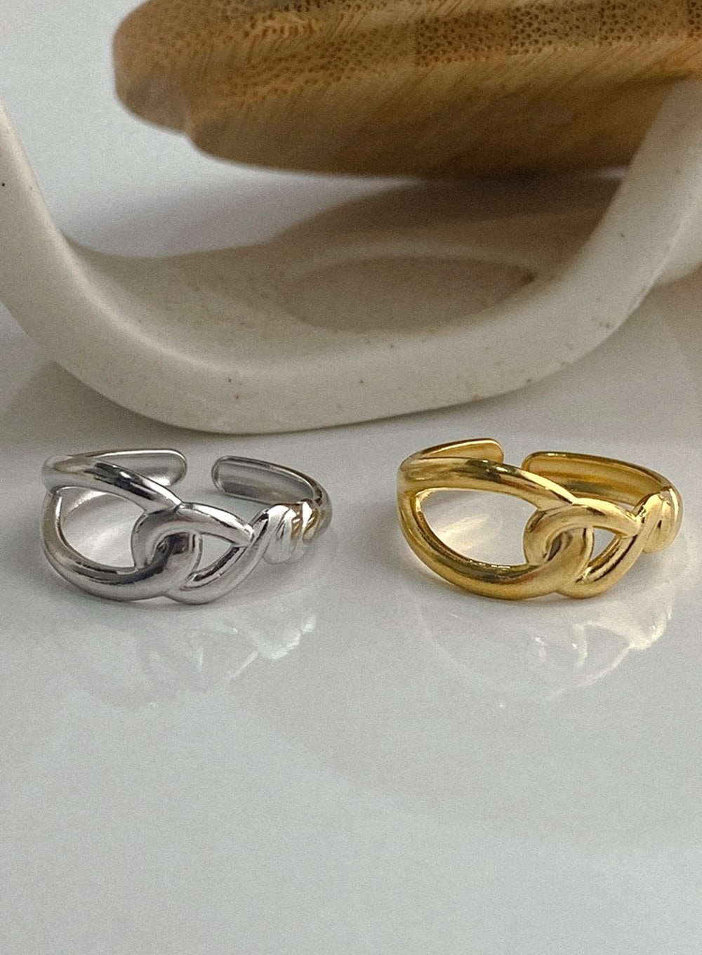 Monroe Soft Knot Ring IA524