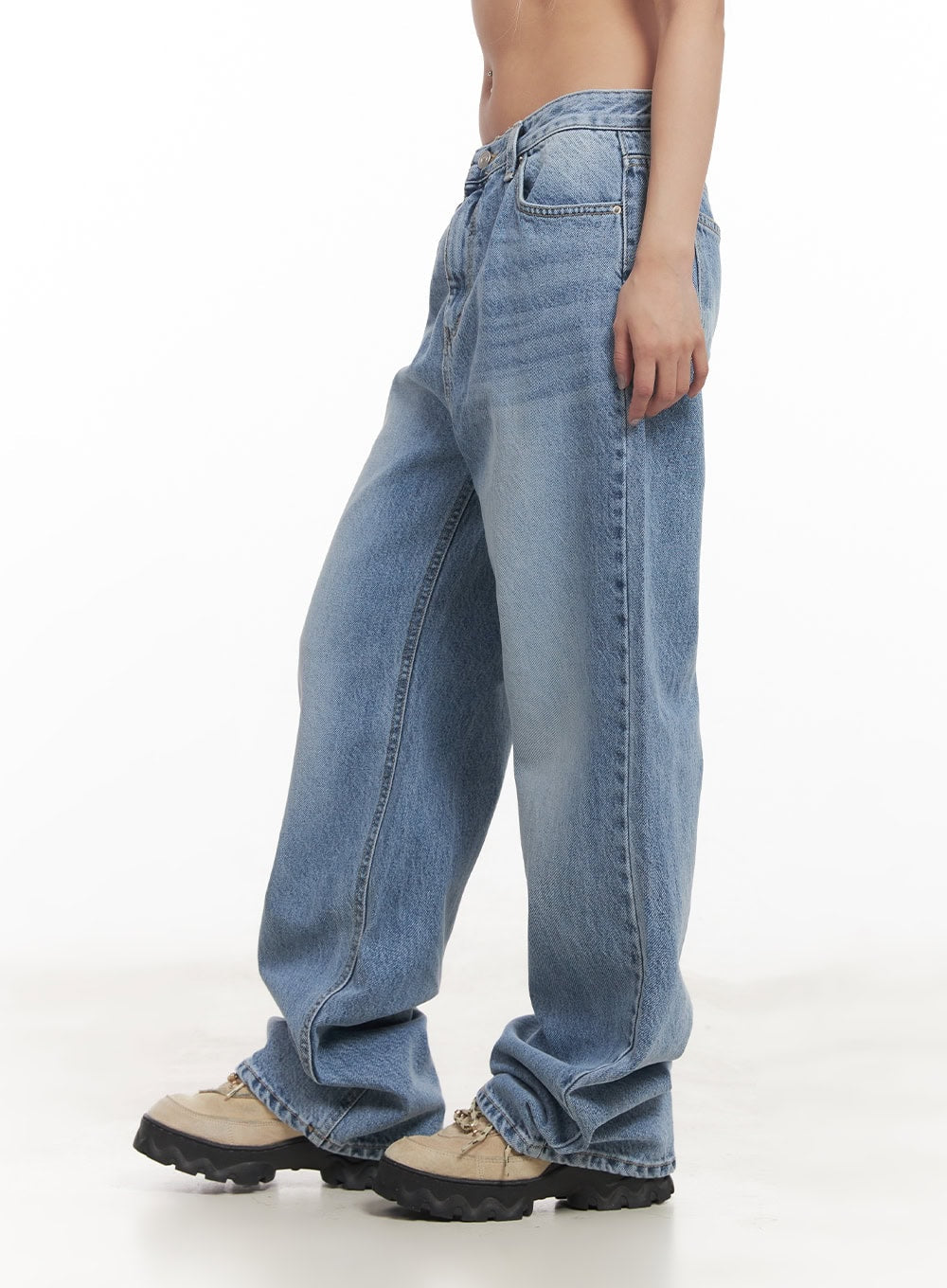 Rihanna Wide-Leg Jeans CM506