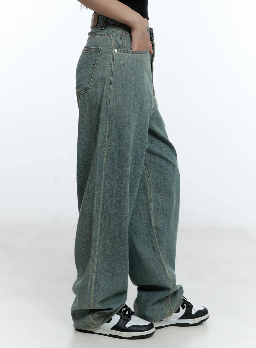 Minna Washed Baggy Jeans CU526