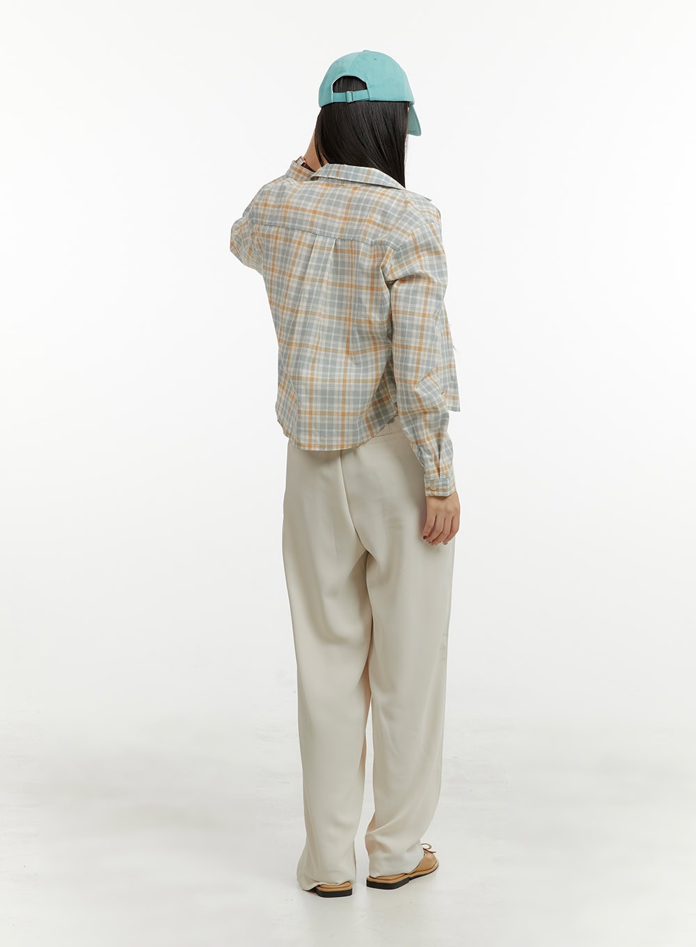 Pintuck Solid Wide-Fit Trousers OY413