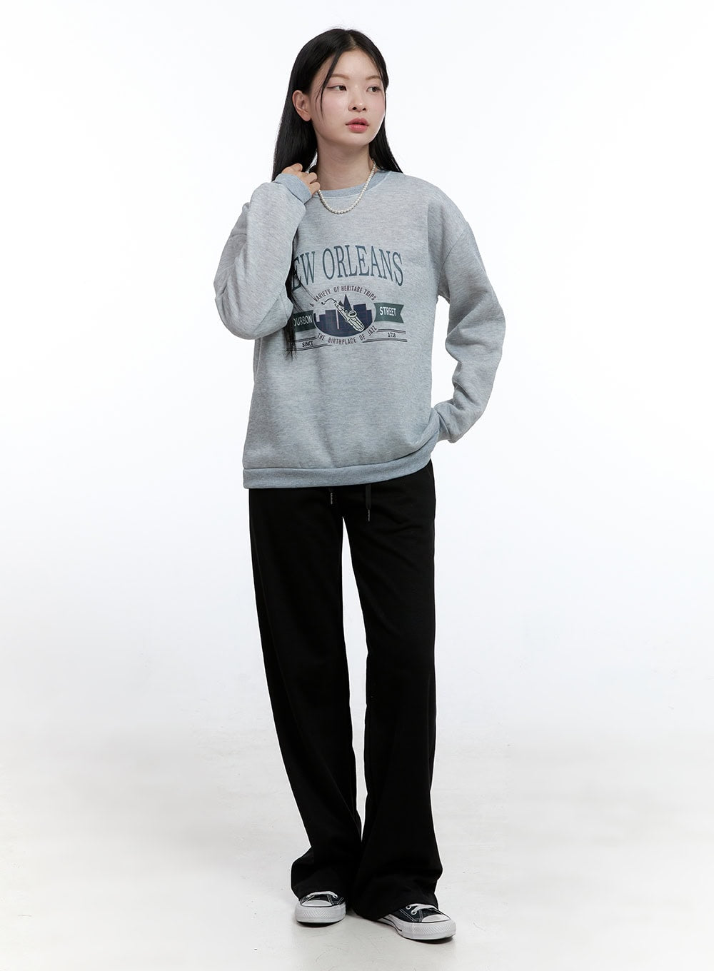 Wide-Fit Solid Sweatpants OO429