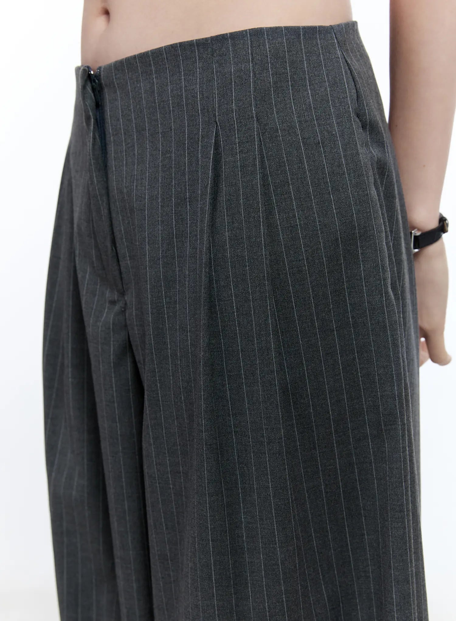 Wide-Leg Pinstripe Pants CU513