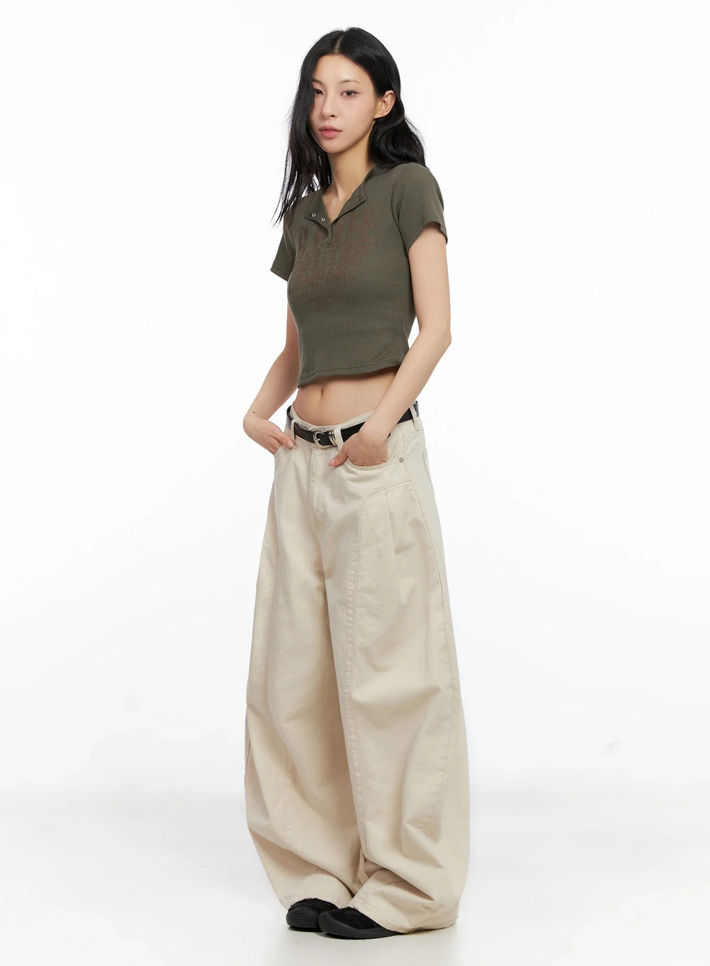 Graphic Snap Collar Crop Tee IG508