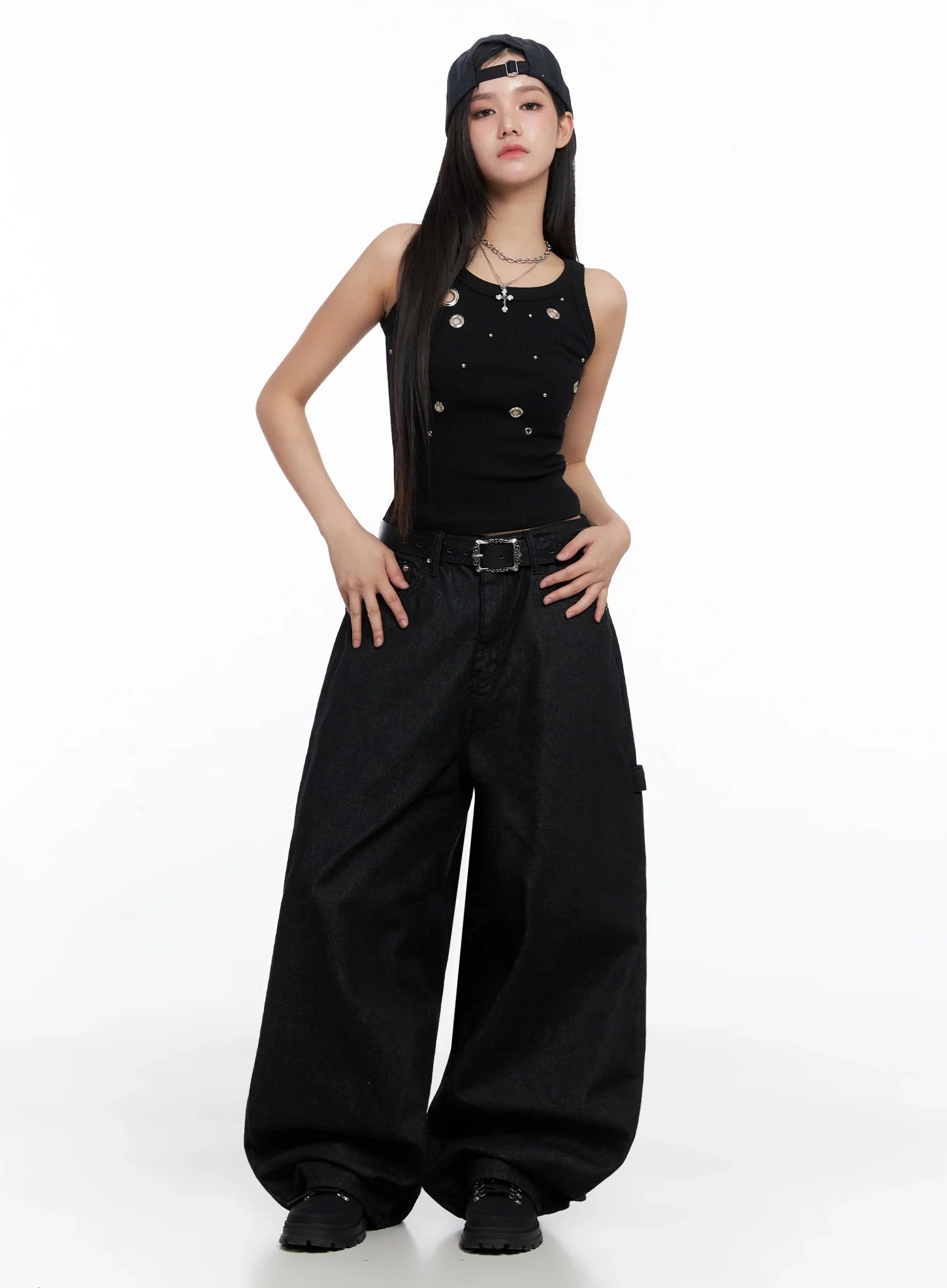 Ribbed Eyelet Slim-Fit Tank Top IS525