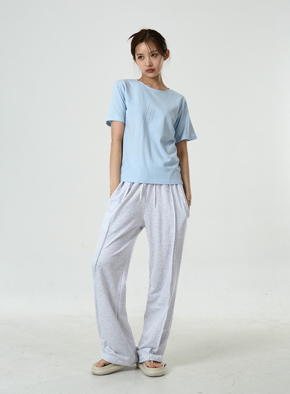 Pin-tuck Wide Leg Sweat Pants CU7