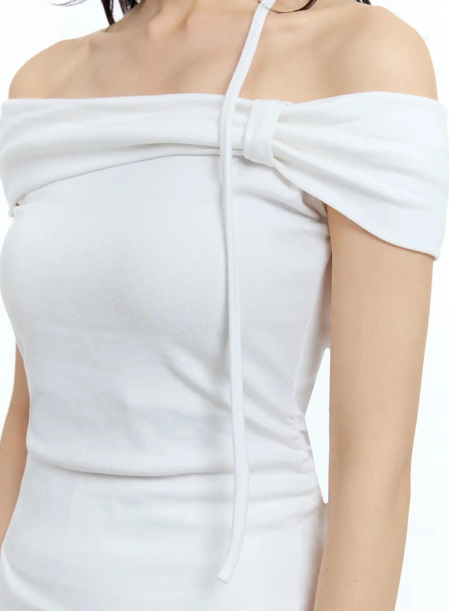 Ribbon Off-Shoulder Tee with Scarf Set IU524