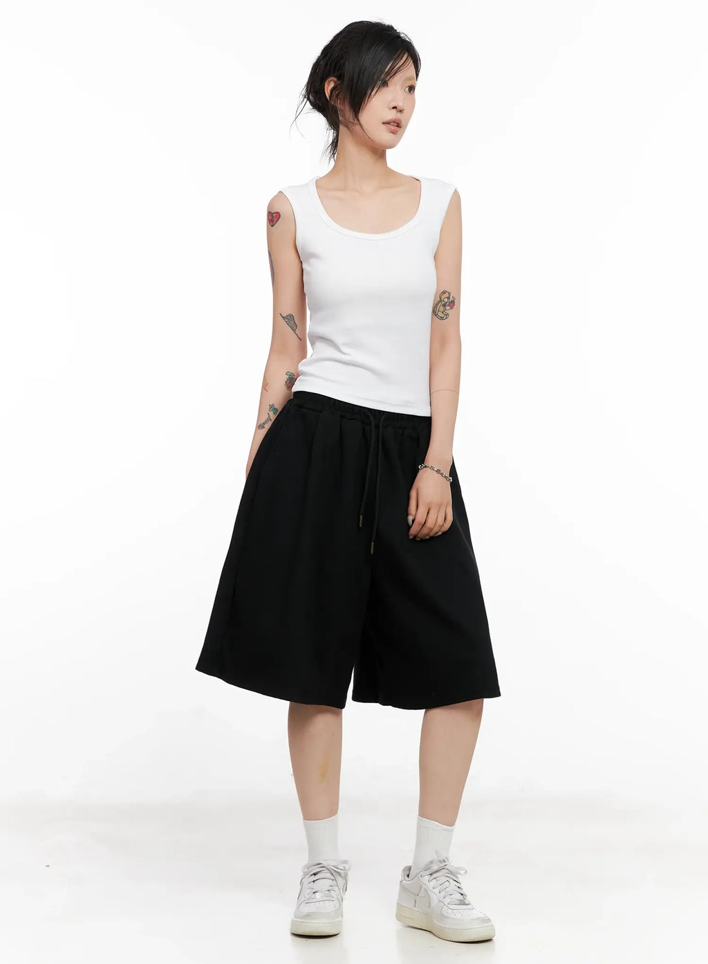 Graphic Detail Sweat Shorts CL528