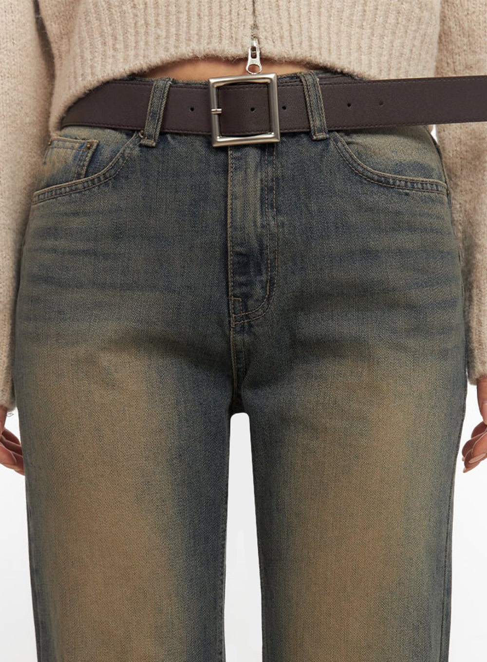 Kourtney Vintage Wash Flared Jeans IF510