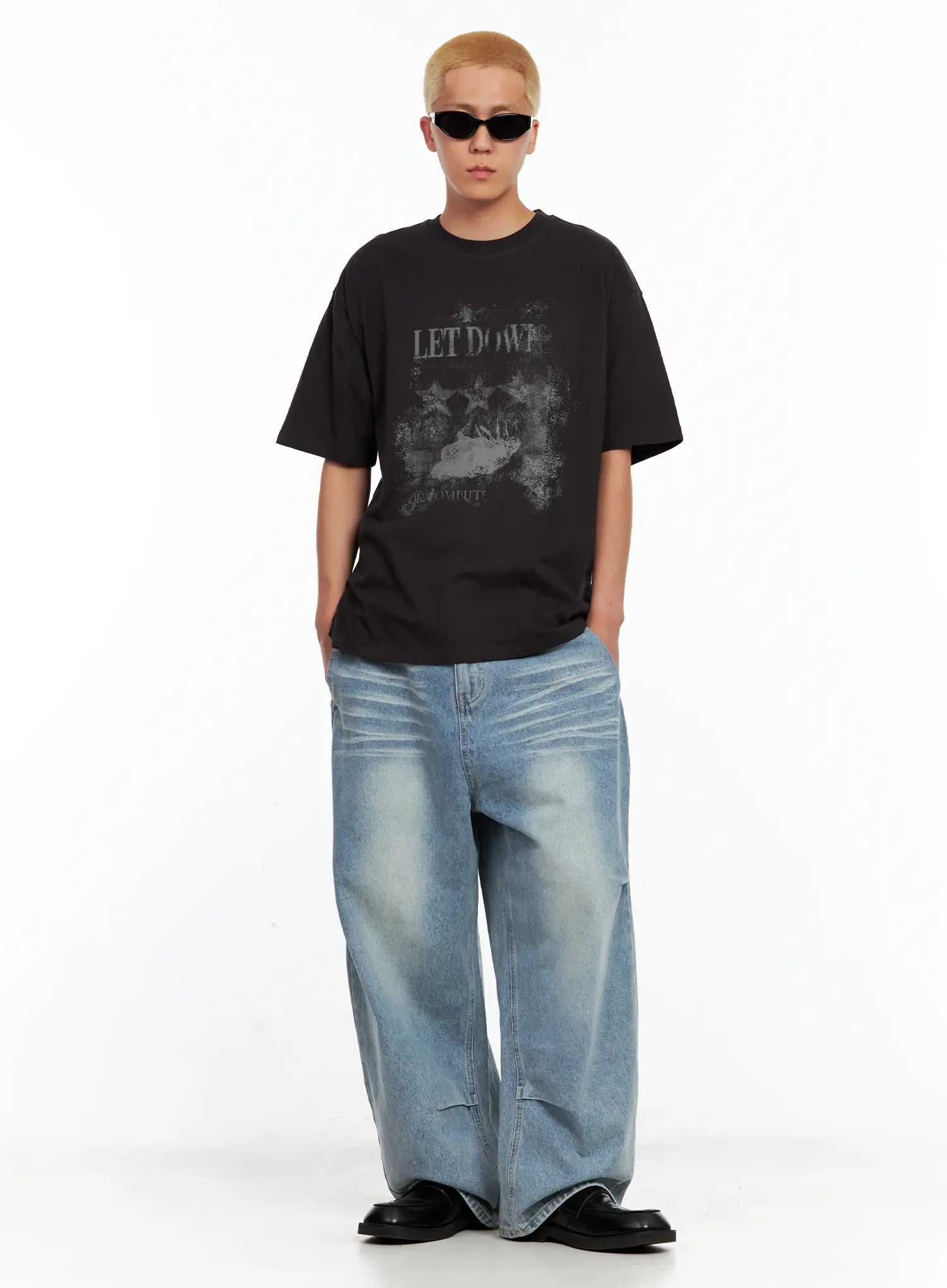 Men's Front-Pleated Washed Wide Denim Pants IL514