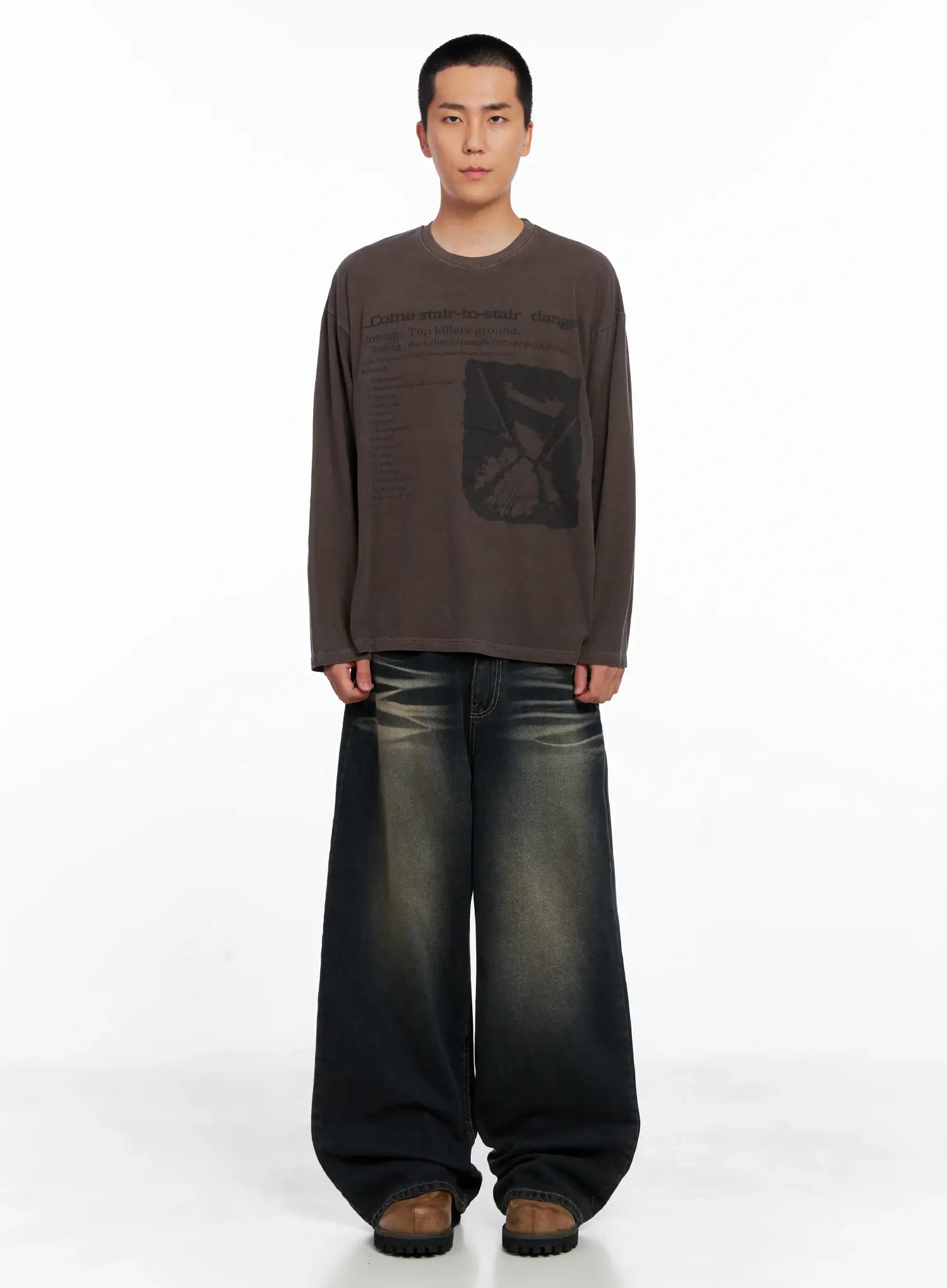 Men's Edgy Graphic Long Sleeve Tee IS509