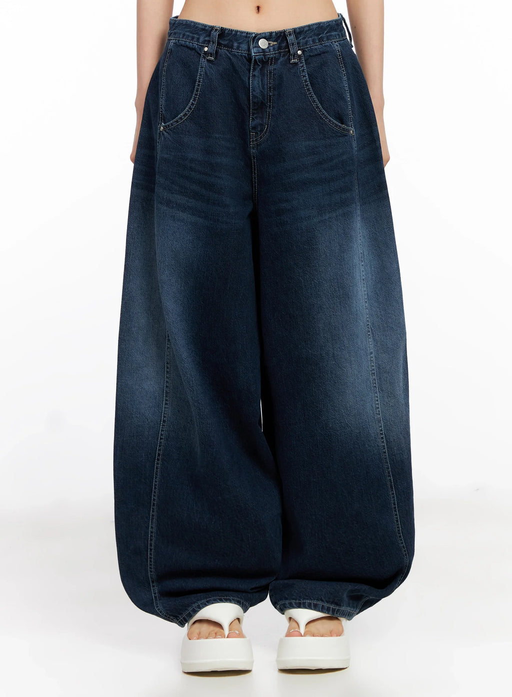 Sohee Angel Wing Print Wide-Leg Jeans IG508