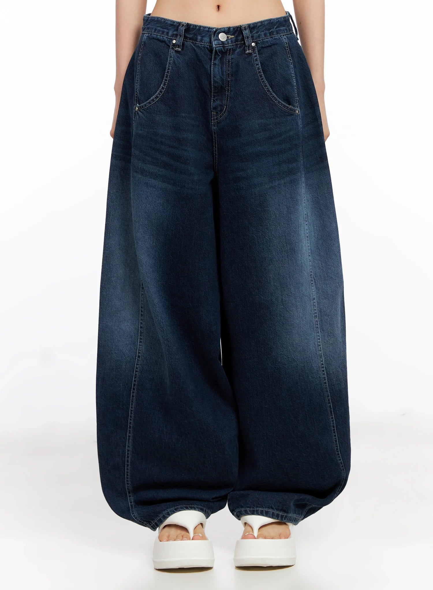 Sohee Angel Wing Print Wide-Leg Jeans IG508