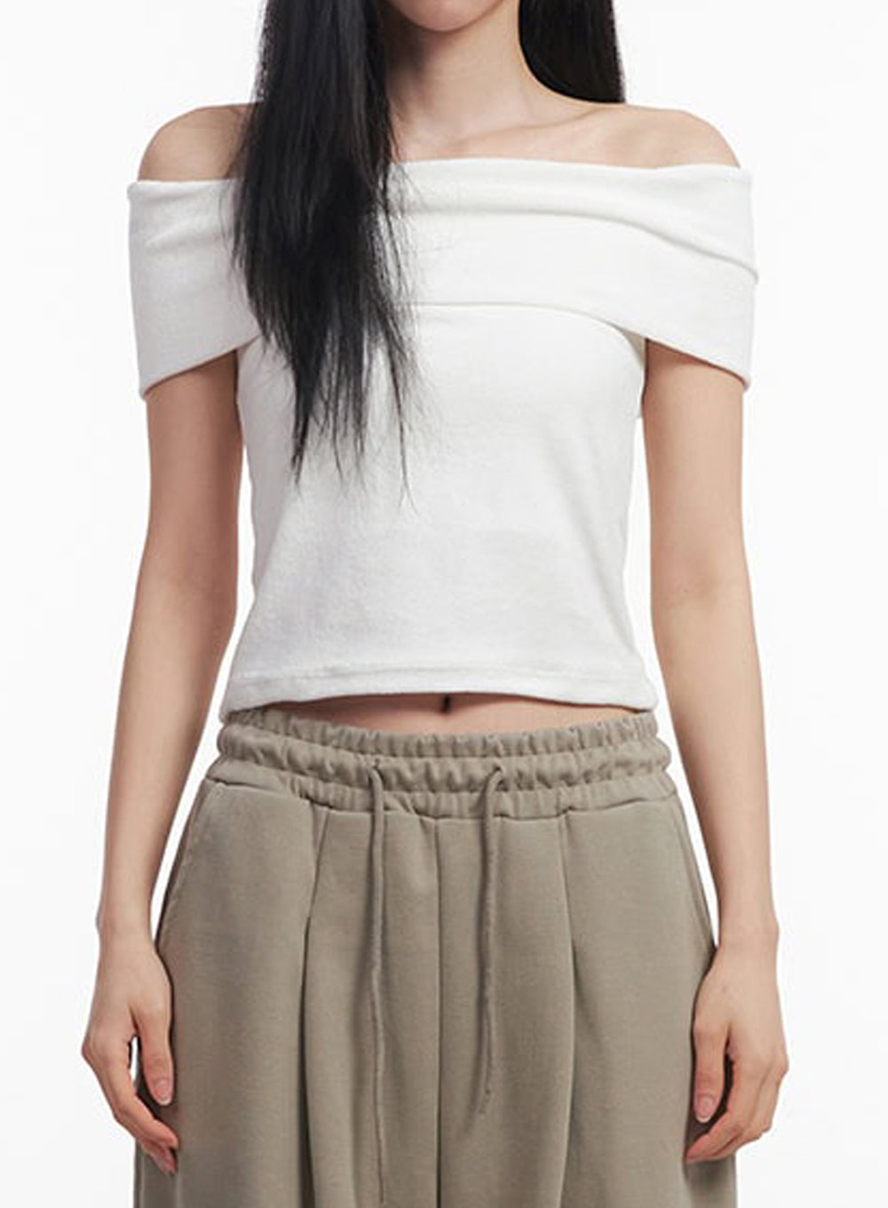 Classic Off-Shoulder Crop Top IY516