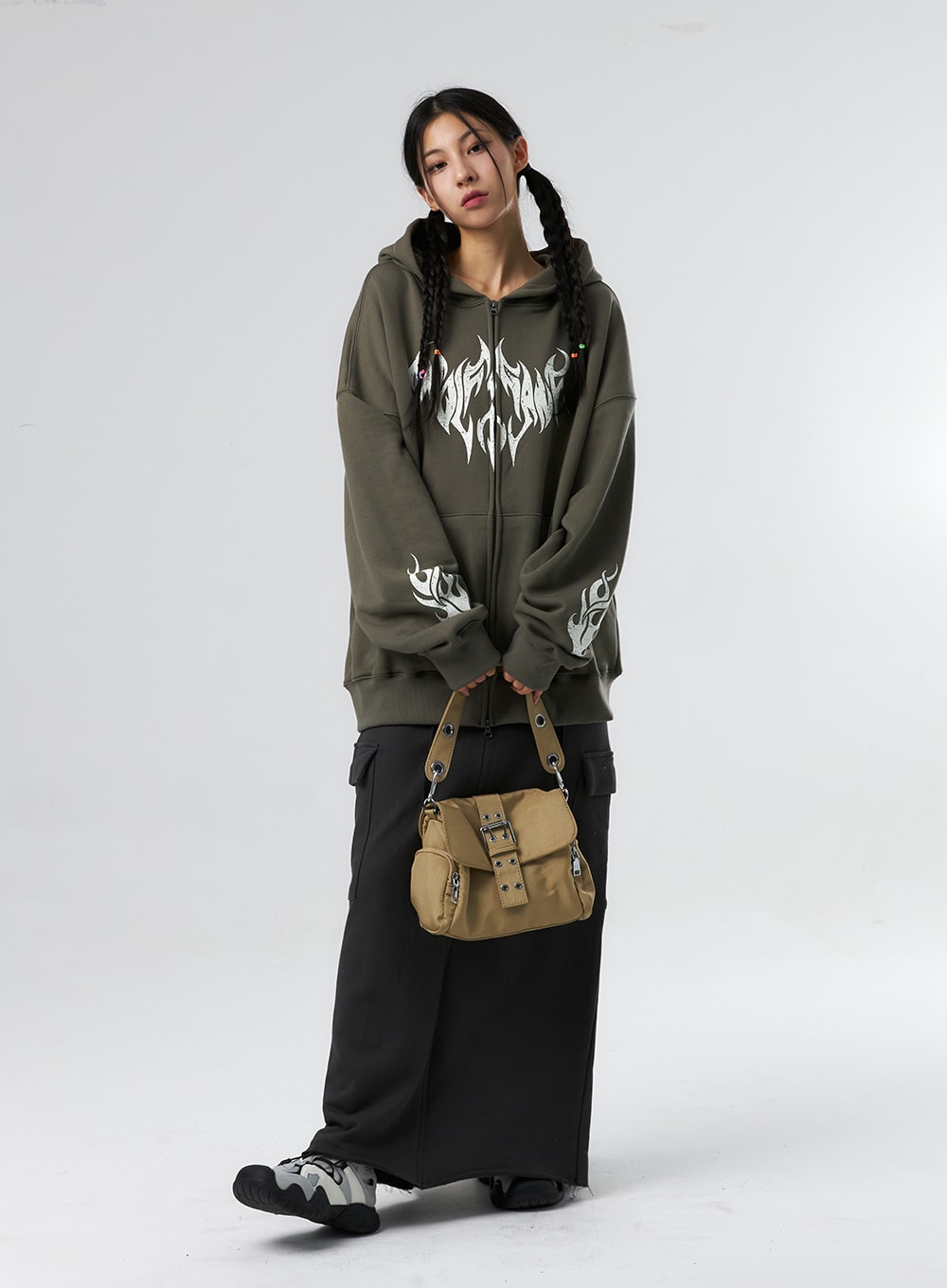Grunge Graphic Zip-Up Hoodie IS322