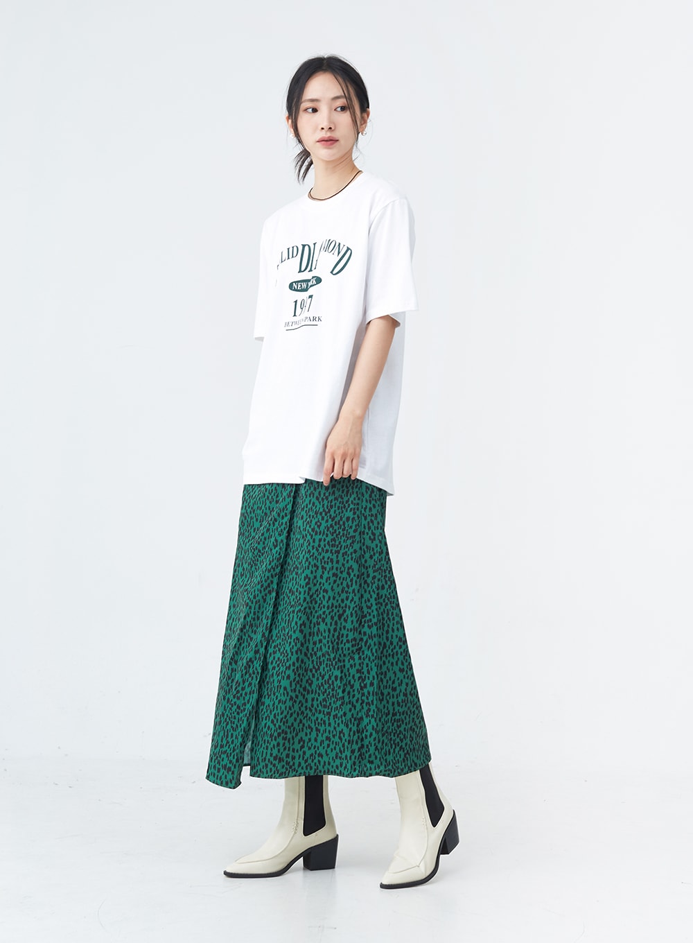 Solid Lettering Oversized Cotton Tee OU28