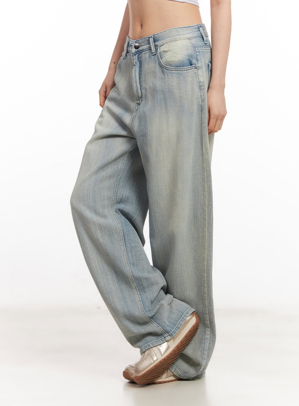 Jessi Washed Wide-Leg Jeans CA514