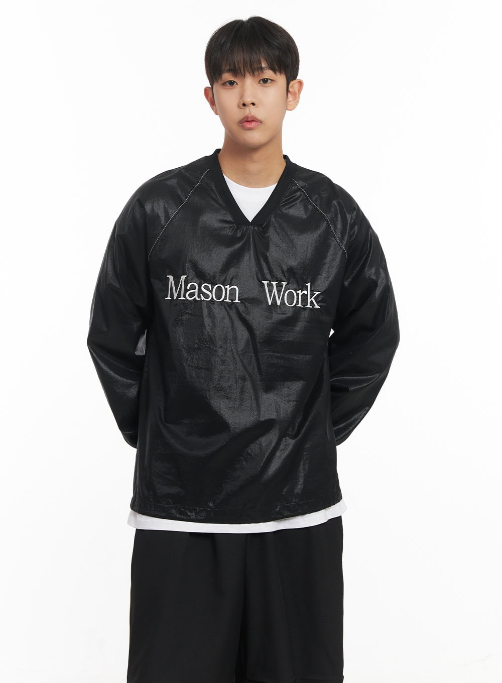 Men's V-Neck Oversized Graphic Sweatshirt IM517