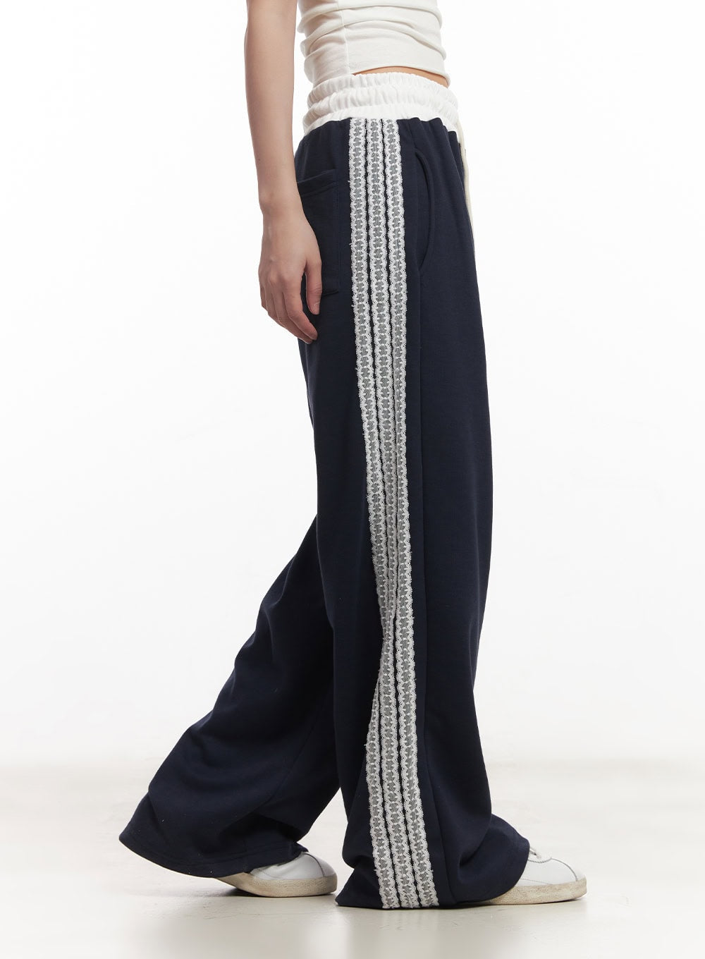 Angel Lace Wide-Leg Trackpants CA521