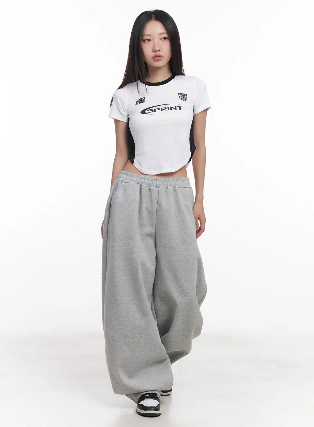 Two-Tone Graphic Crop Top CU517