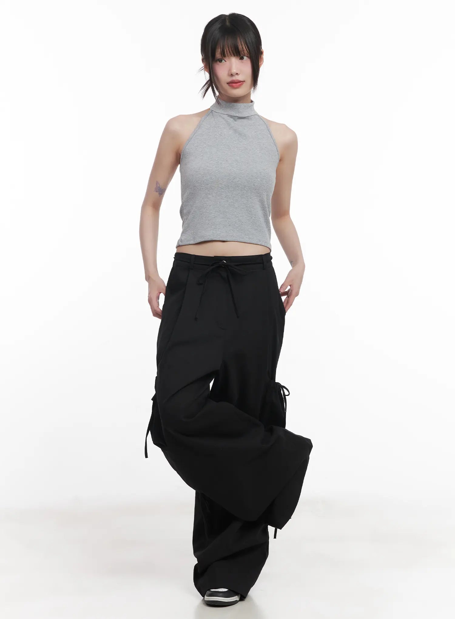 Buttoned Halter Neck Crop Top CU518