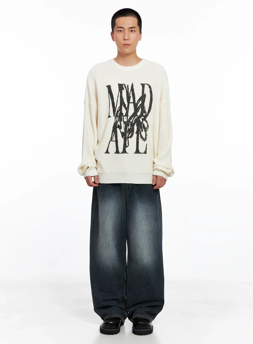 Men's Graphic Knit Sweater IS509