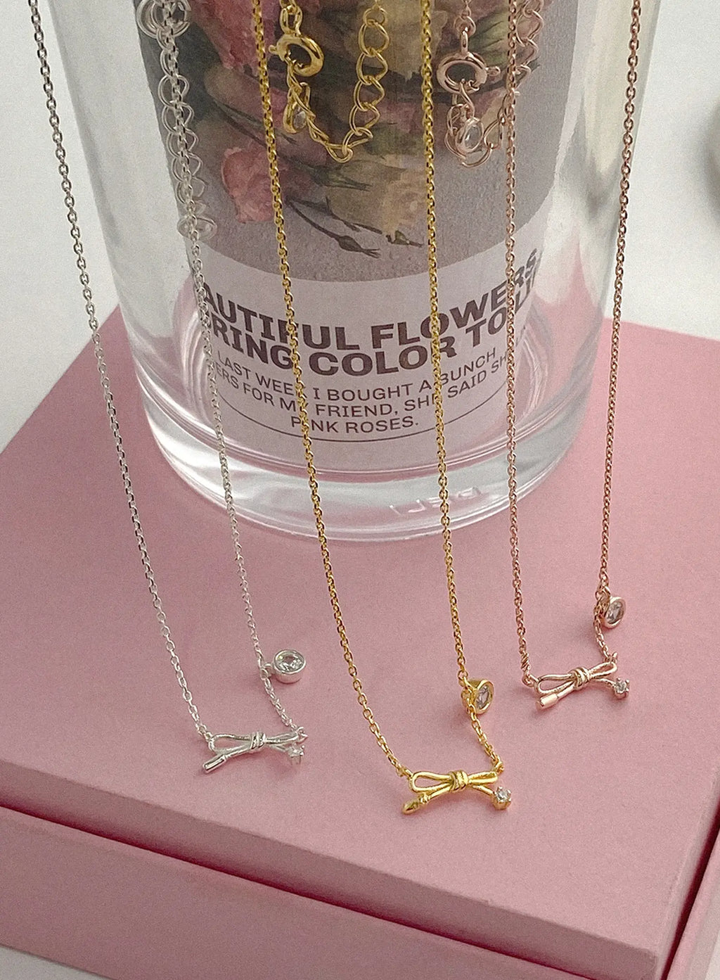 Tokarczuk Ribbon Cubic Necklace IU506