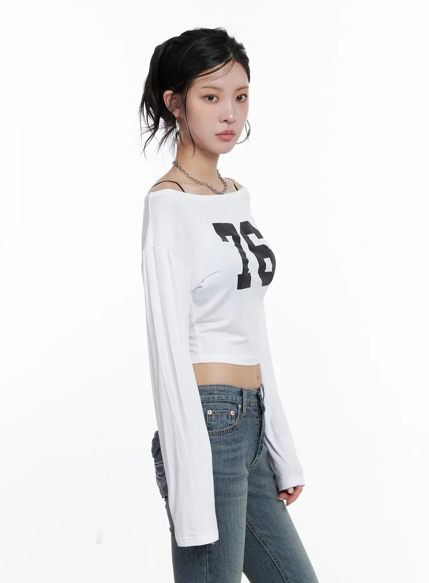 76 Long-Sleeve Crop Top CS510