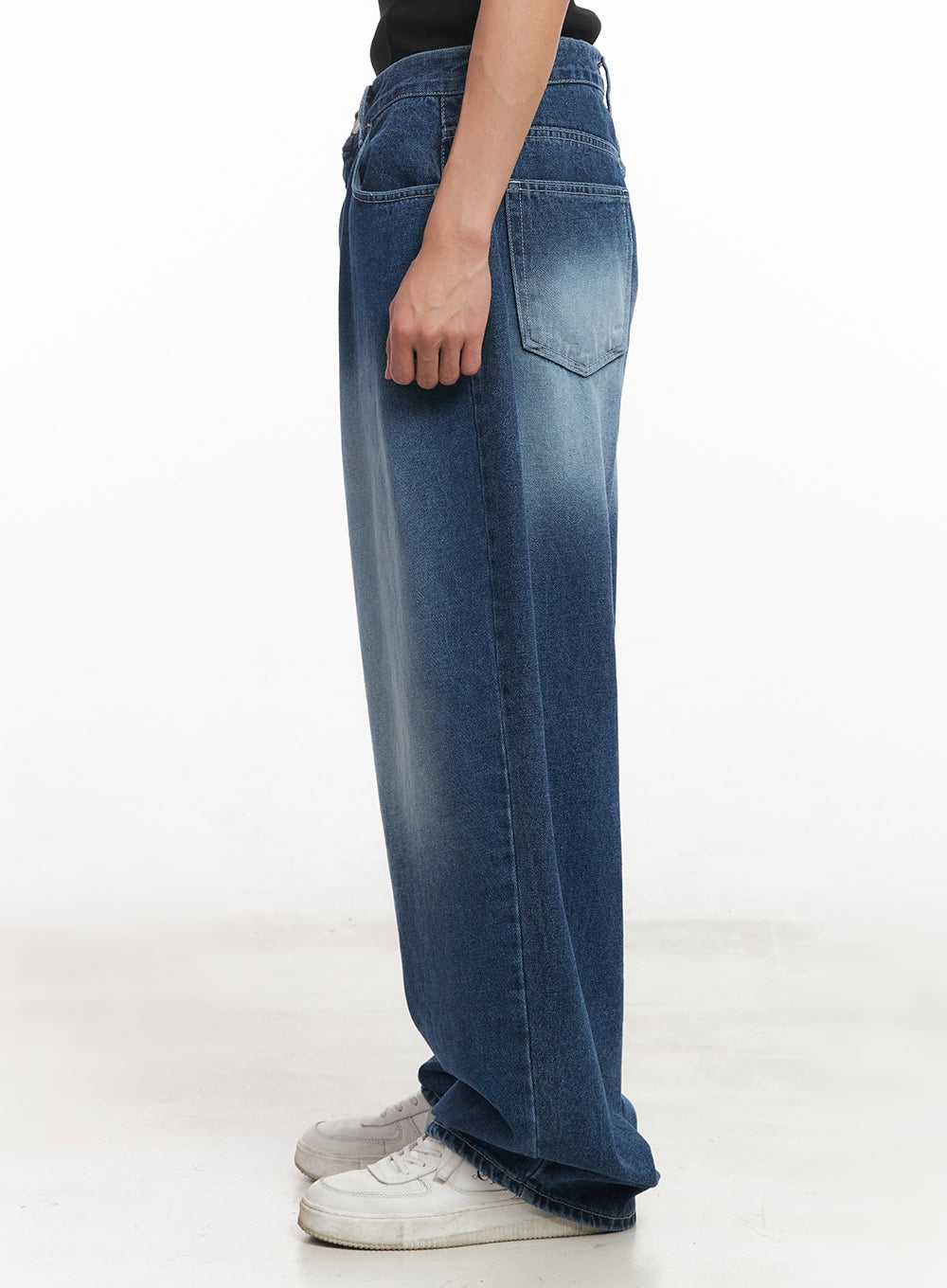 Men's Washed Balloon-Fit Jeans (Blue) IA521