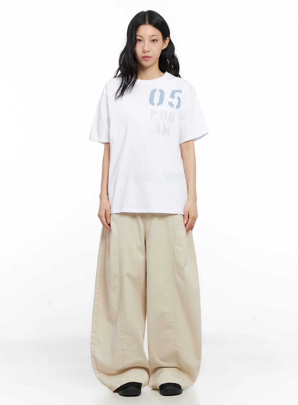 05 Graphic Print Short-Sleeve Tee IG508