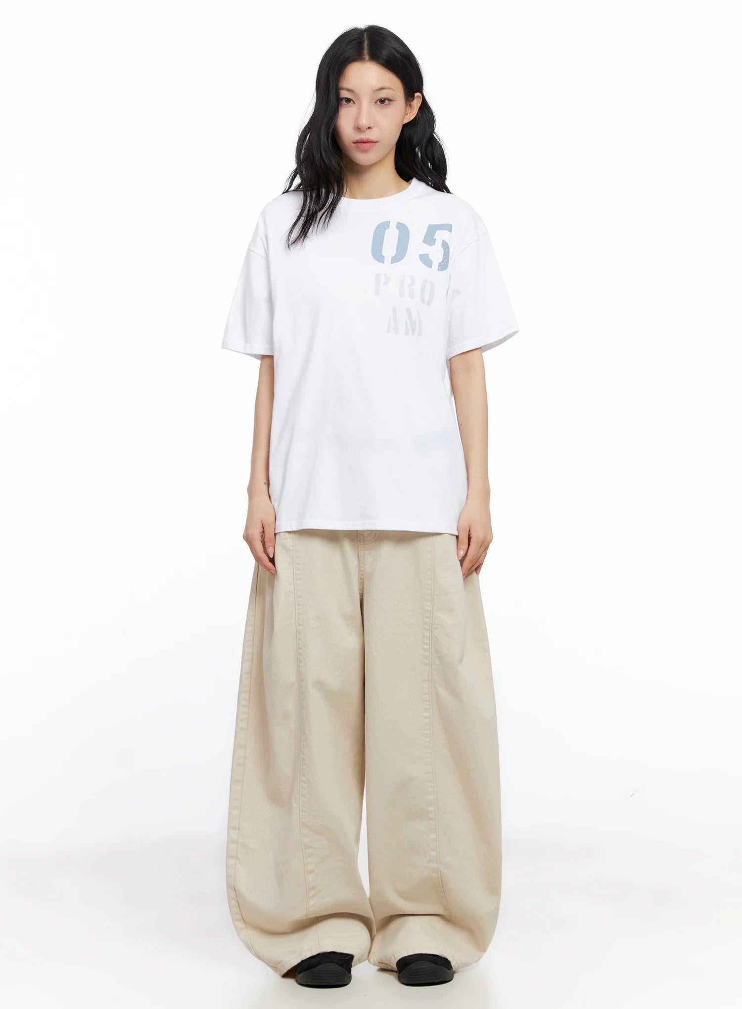 05 Graphic Print Short-Sleeve Tee IG508