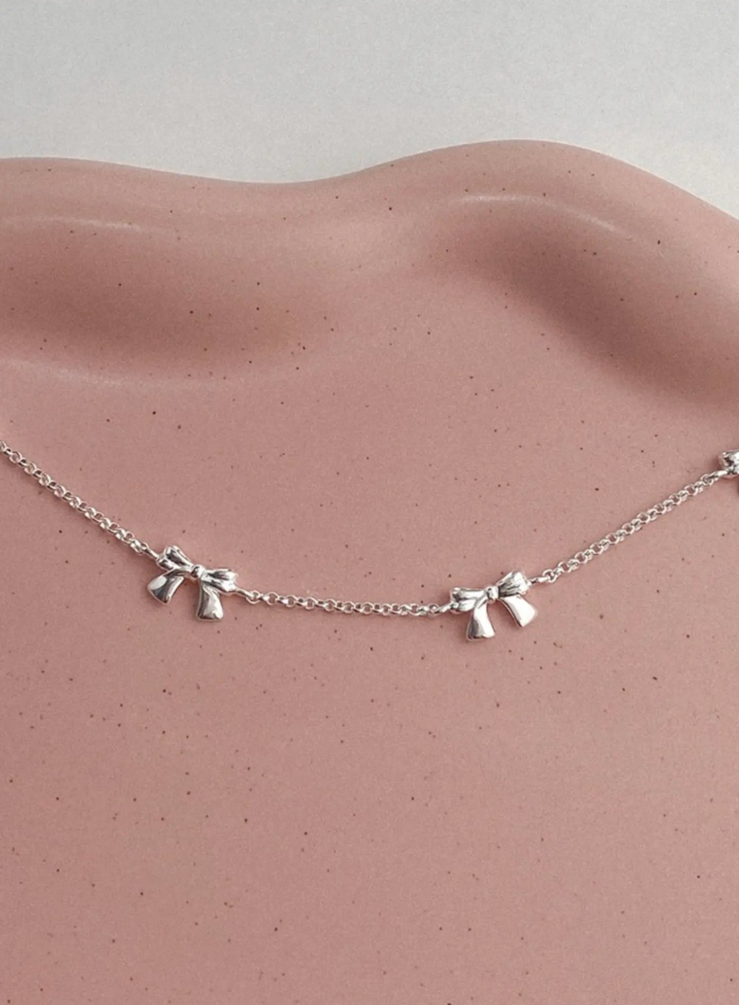 Plath Ribbon Chain Bracelet IU506