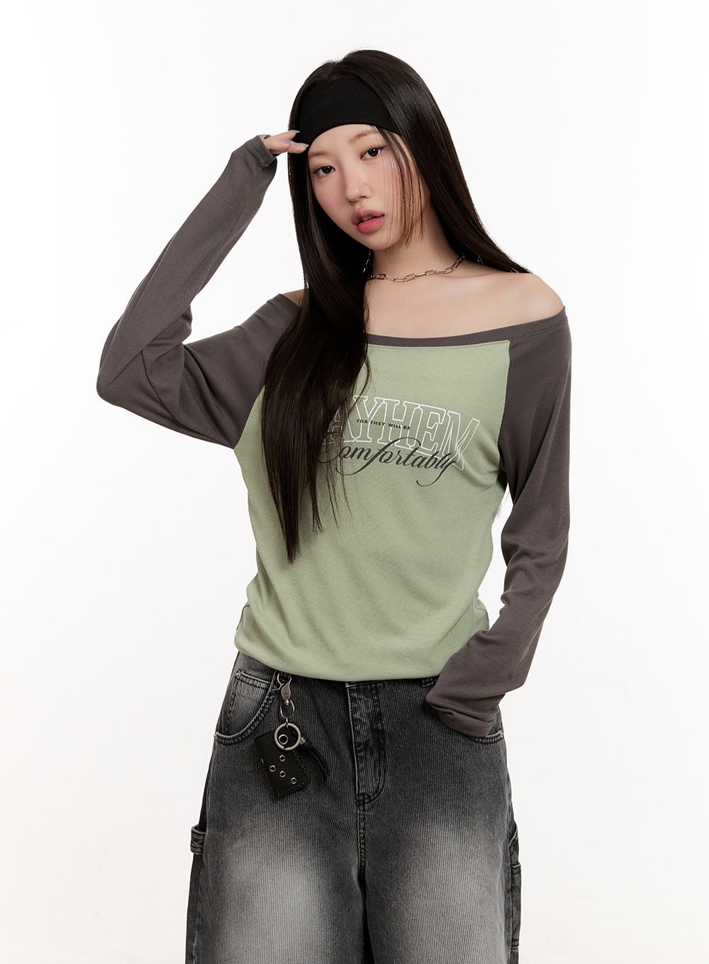 Graphic Two-Tone Off-Shoulder Top CM507