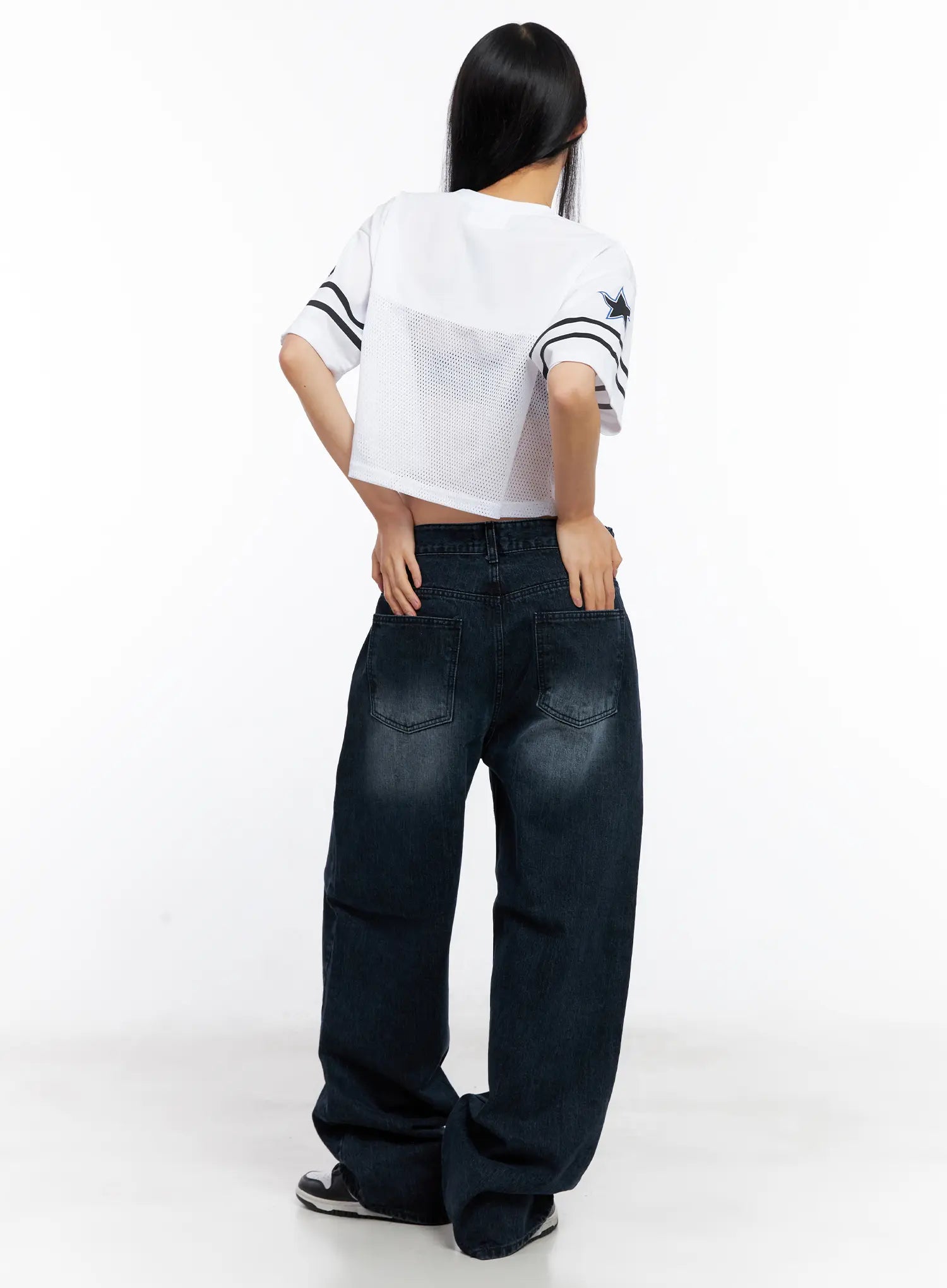 Chungha Washed Wide-Leg Denim Jeans CL530