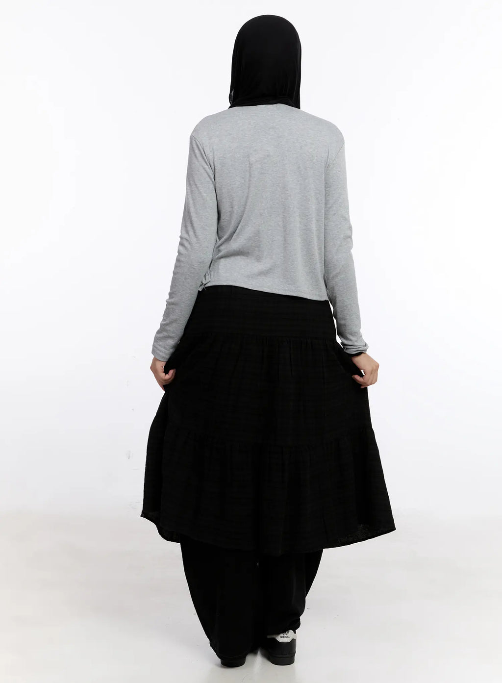 Classic Button-Up Long Sleeve Cardigan CS524