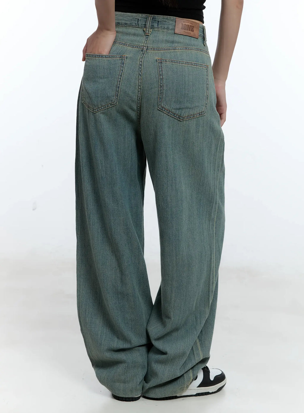 Minna Washed Baggy Jeans CU526