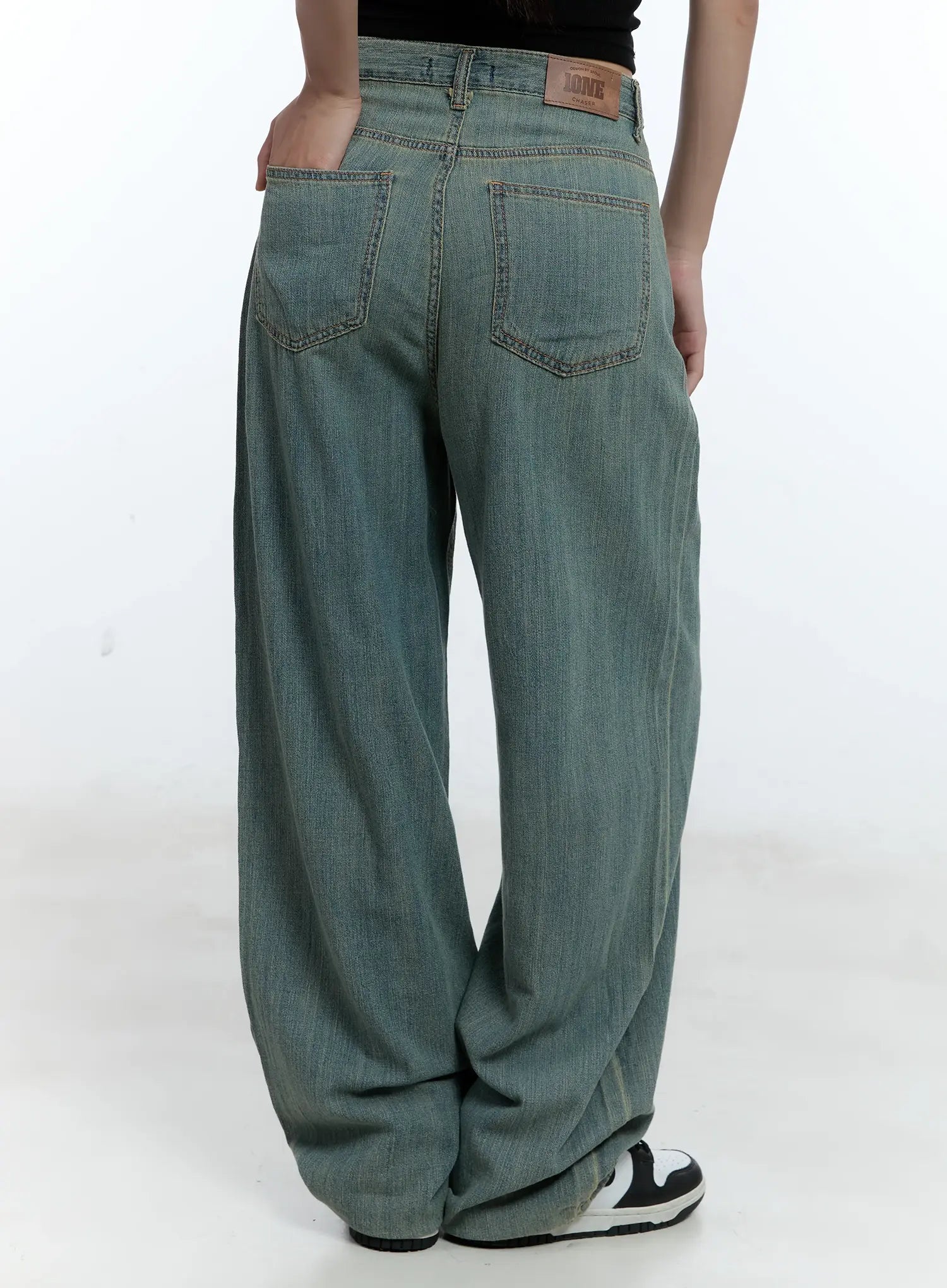 Minna Washed Baggy Jeans CU526