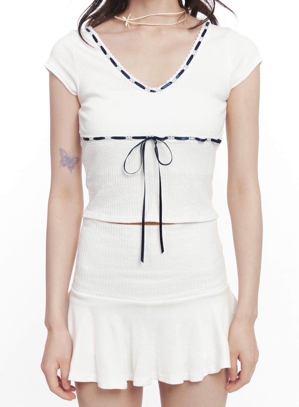 Ribbon V-Neck Crop T-Shirt CY520