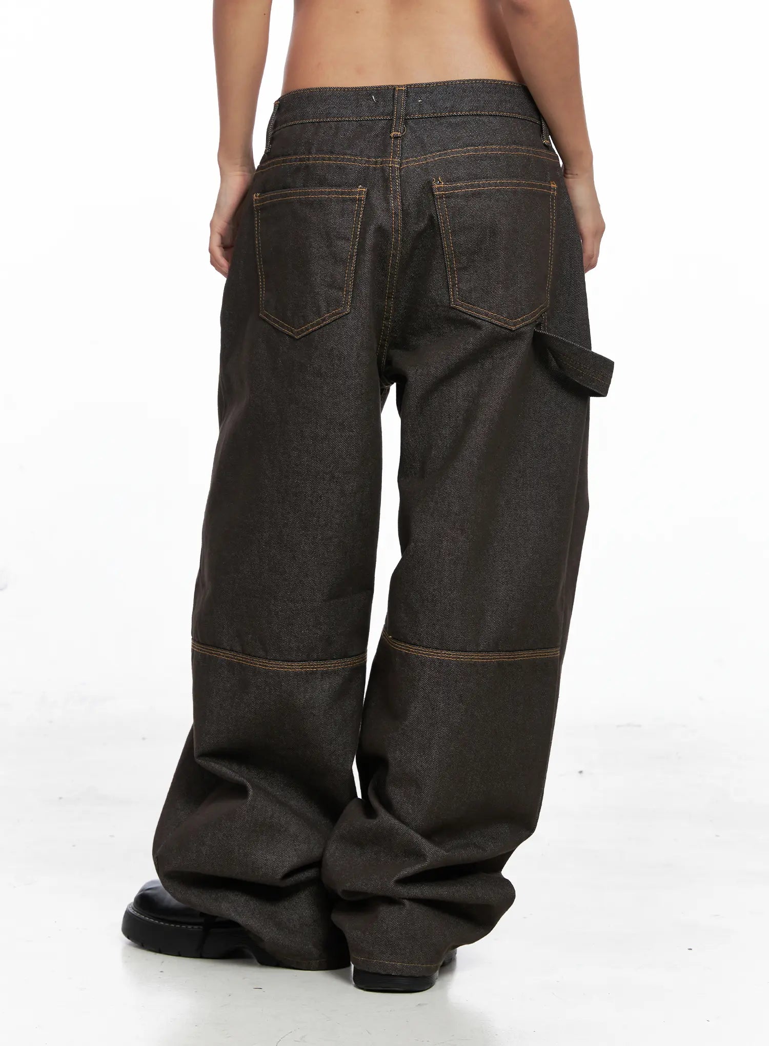 Oaklyn Non-Fade Wide-Leg Jeans CO513