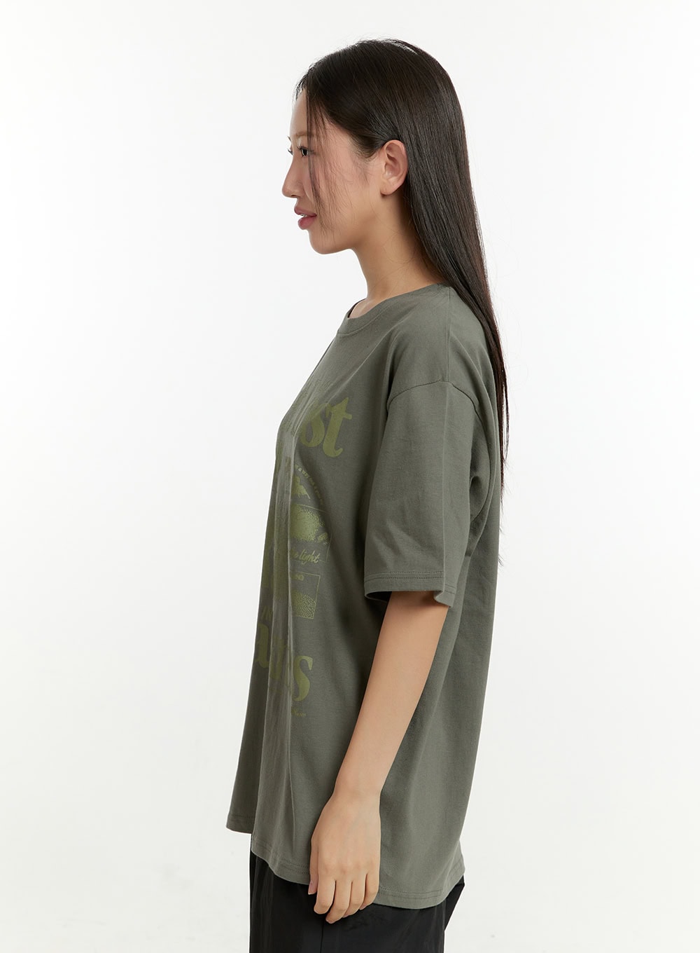 Round Neck Graphic Tee CL401