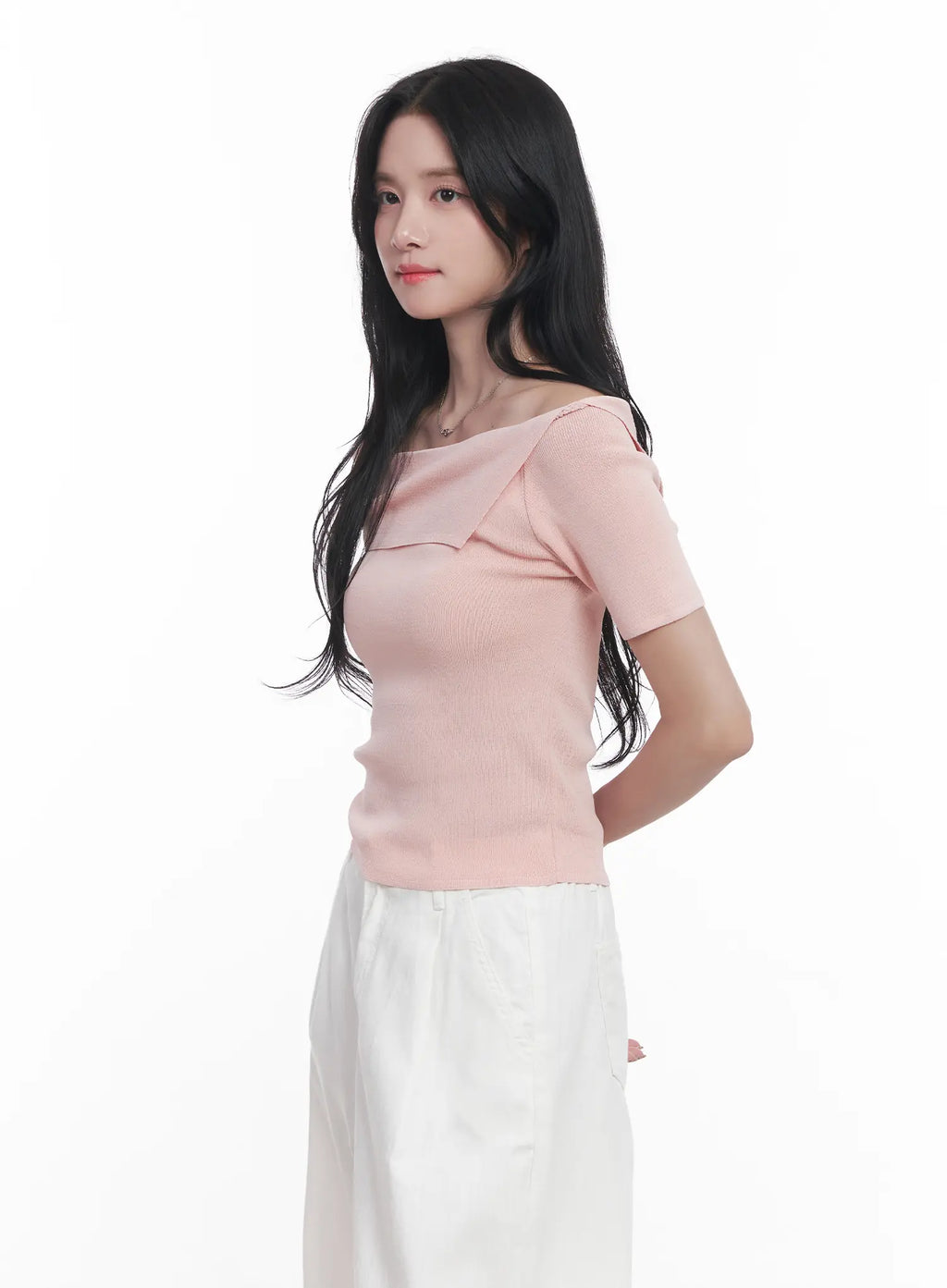 Off-Shoulder Asymmetric Short-Sleeve Sweater CU525