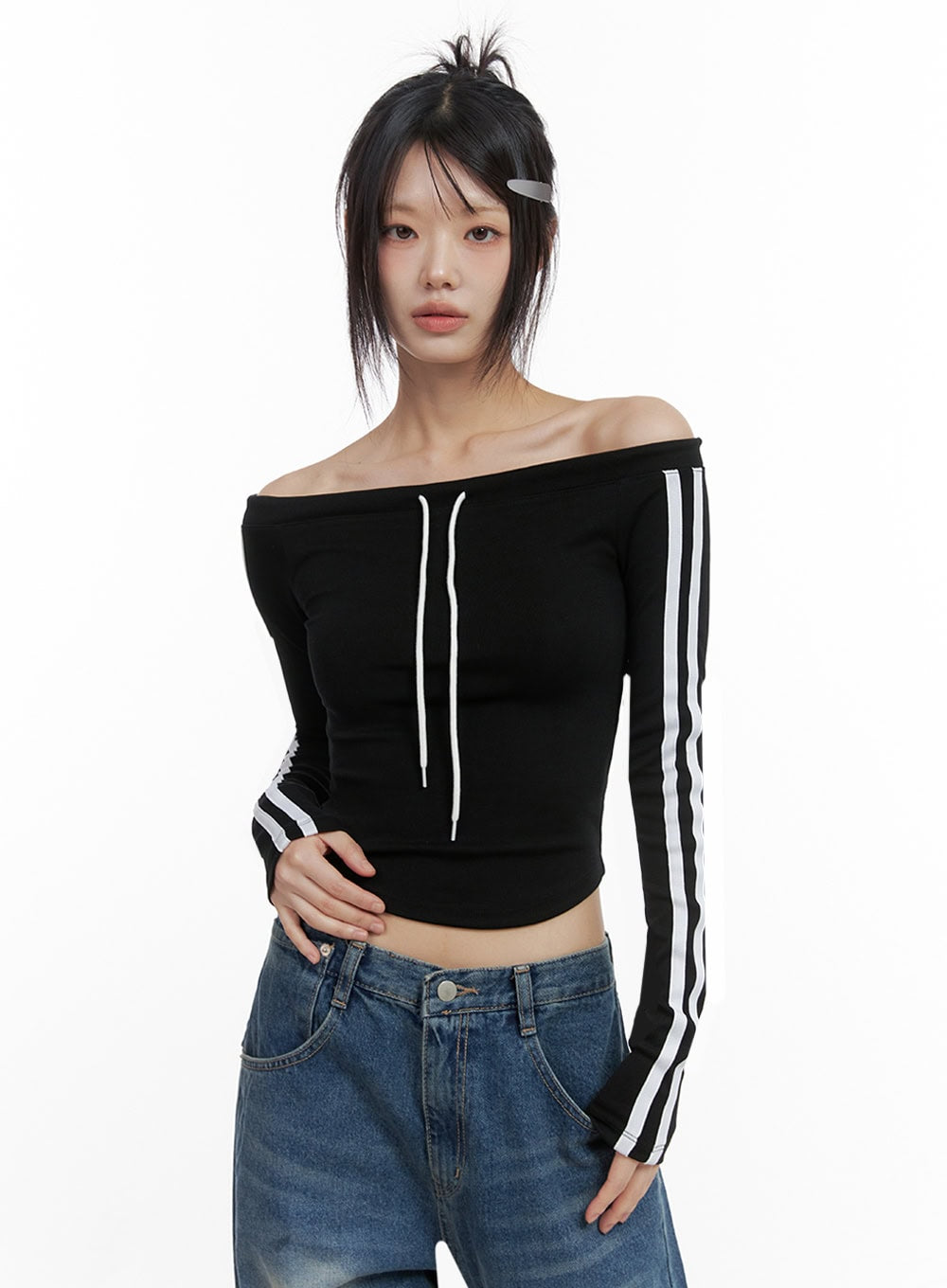 Off-Shoulder String Crop Top IO430