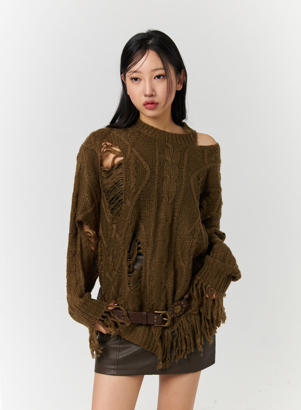 Round Neckline Distressed Knitted Long Sleeve Top CD328