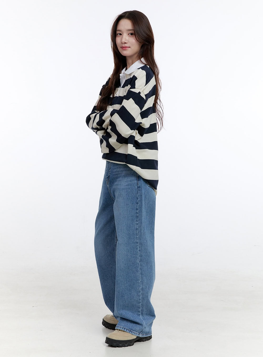 Brynn Light Washed Wide Leg Jeans OO407