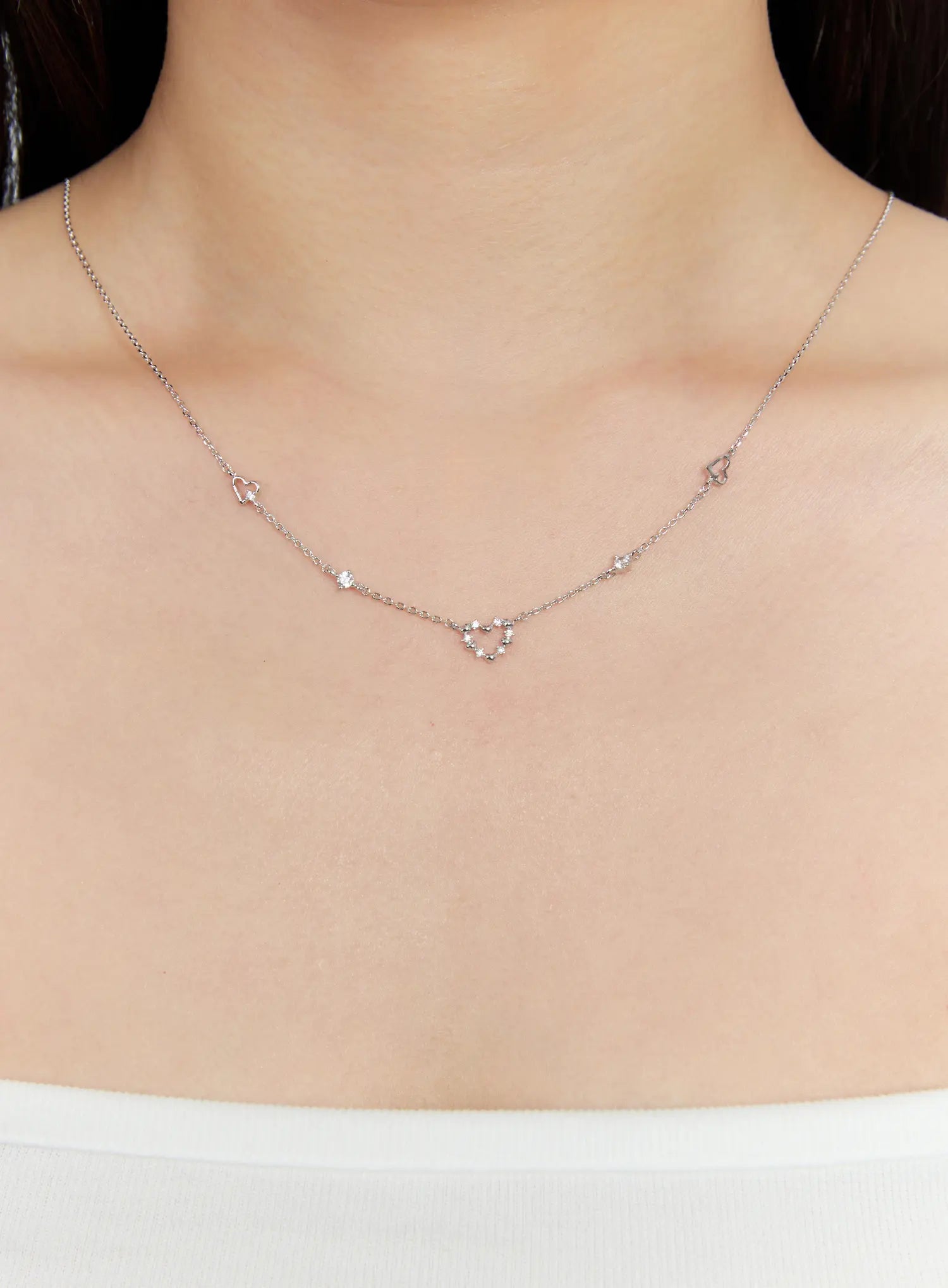 Heartfall Necklace IS517