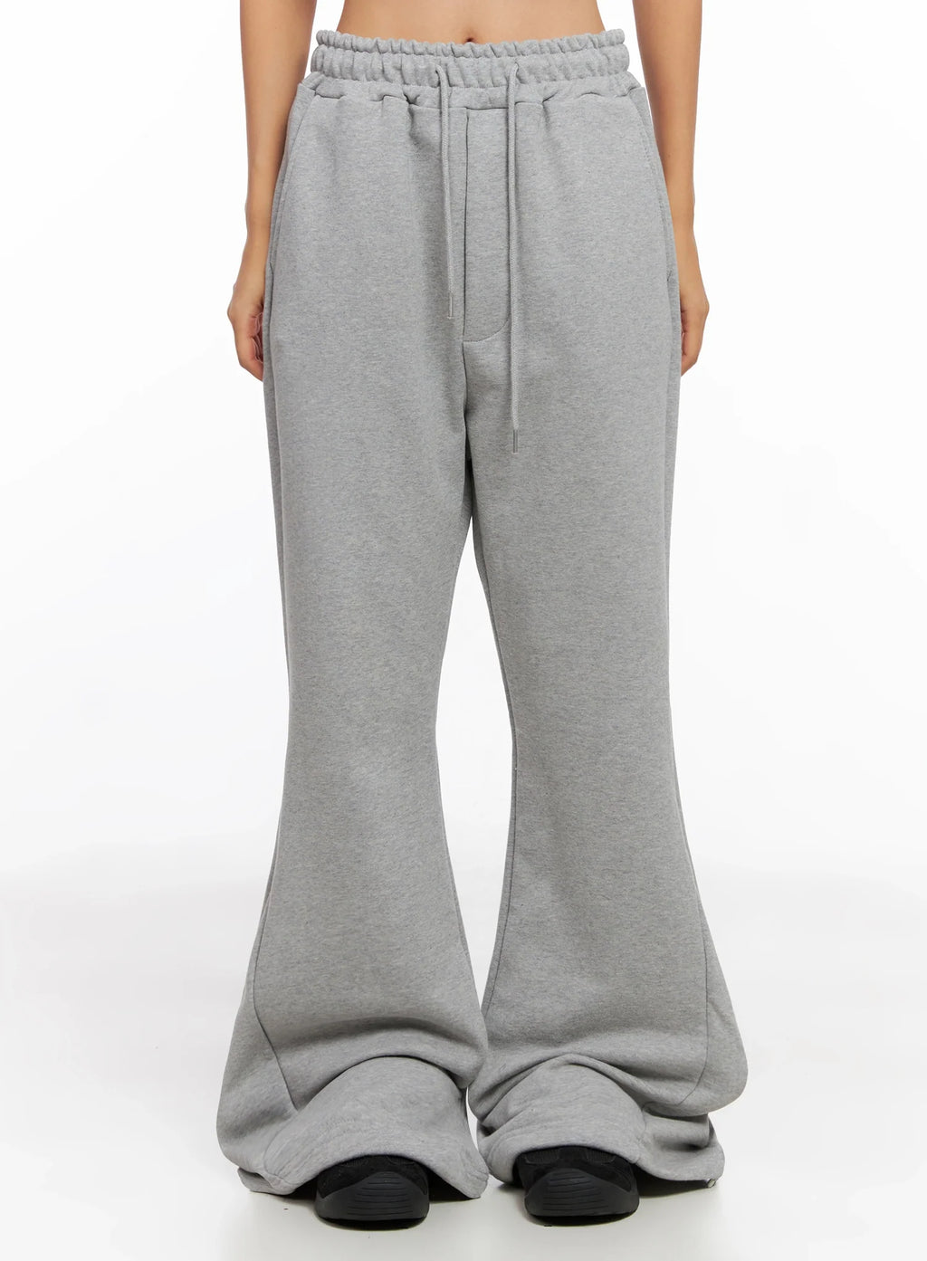 Flare Training Sweatpants IG528
